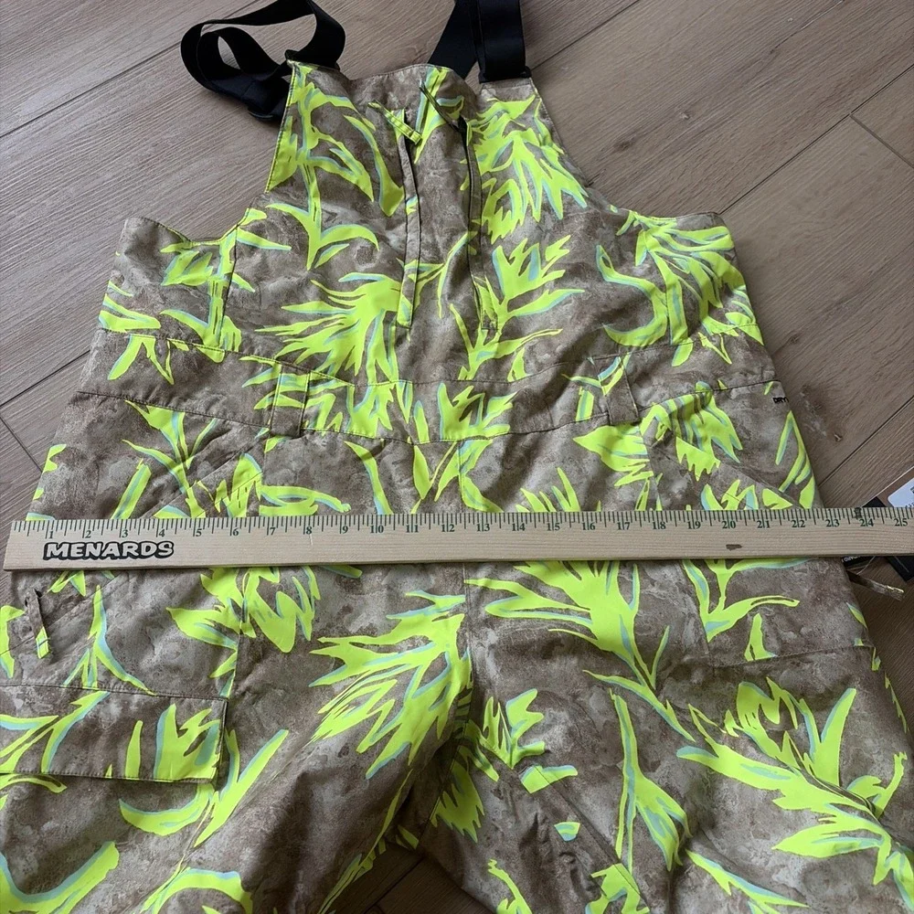 $220 The North‎ Face Women Size  XL Short Freedom Bib Ski Snow Snowboard Pants